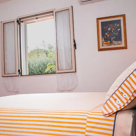 Mimosa Ad A 2km Dalla Per 6 Persone Willa *